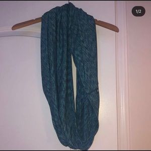 blue scarf